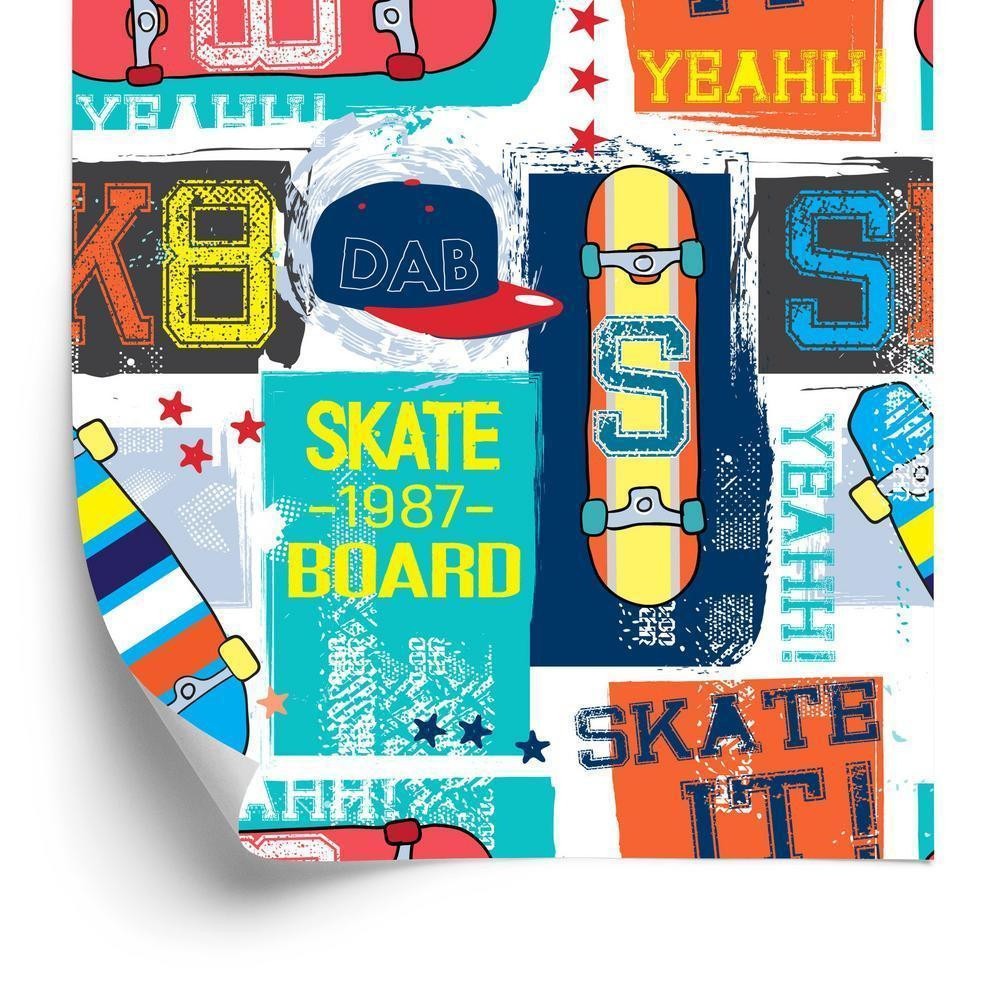 Tapet - Skateboards og inskriptioner