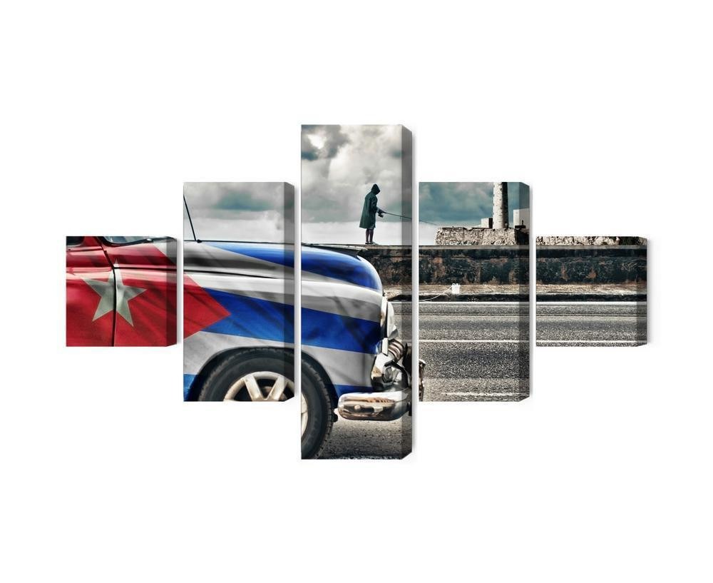 Flerdelt lærred en bil med et cubansk flag på gaderne i havana