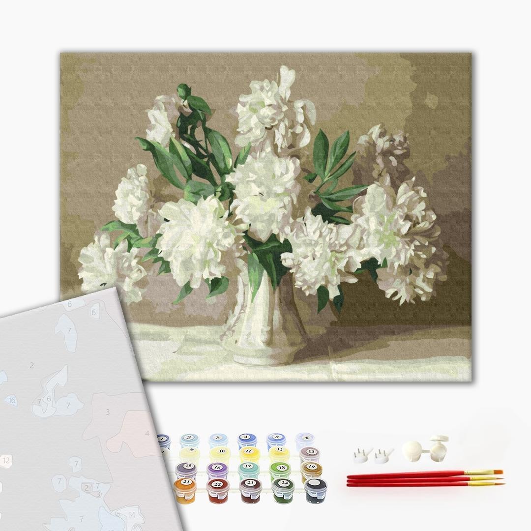 Mal efter tal - White peonies in a vase