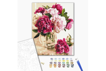 Mal efter tal - Delicate peonies in a glass vase